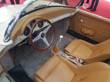 slide image for gallery: 24233 | RCH