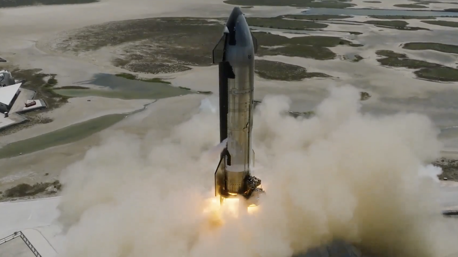Момент третьего запуска SpaceX Starship, прошедшего 14 марта. 