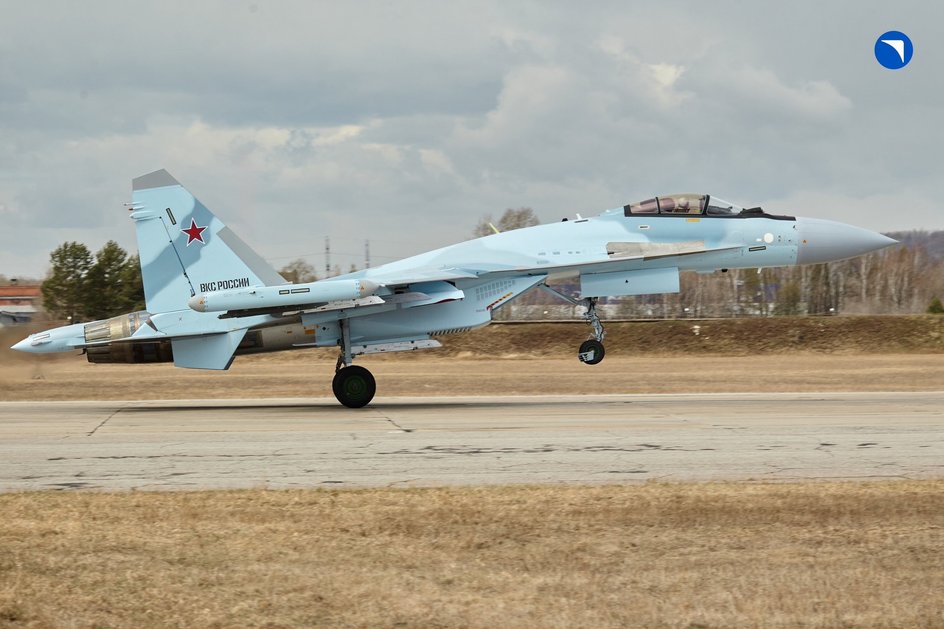 Су-35С перед взлетом Су-35С перед взлетом