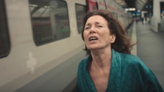 Женщина и TGV