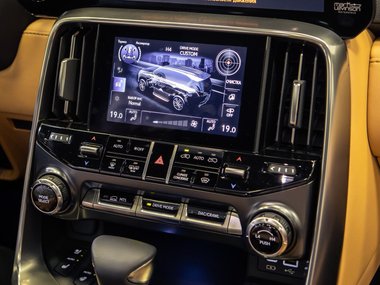 Lexus LX 500d