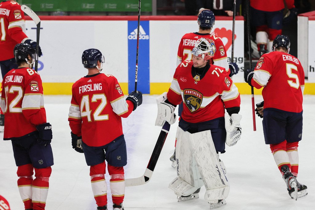Бобровский сравнялся с Гашеком по числу побед в НХЛ
