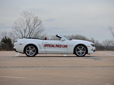 slide image for gallery: 26863 | 2011 Chevrolet Camaro SS