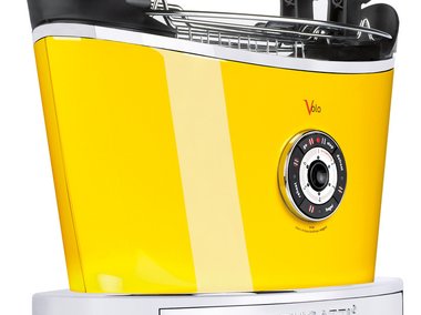 Slide image for gallery: 3465 | Комментарий «Леди Mail.Ru»: тостер Bugatti VOLO с желтым корпусом