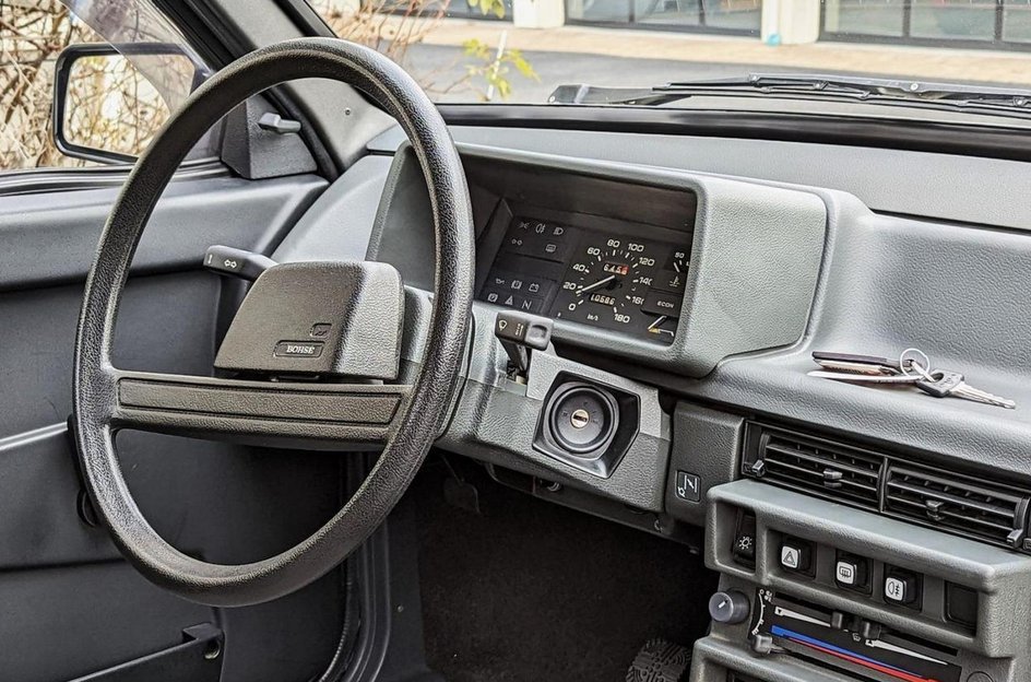 В США появилась в продаже немецкая Lada Bohse: цена впечатлила В США появилась в продаже немецкая Lada Bohse: цена впечатлила