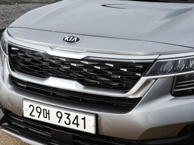 slide image for gallery: 24793 | Kia Seltos детали