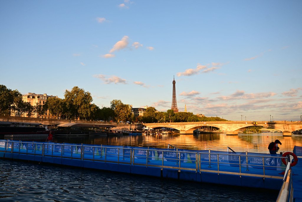 Экологи заявили, что река Сена непригодна для соревнований на ОИ