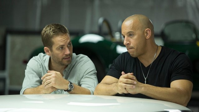 Пол Уокер и Вин Дизель в фильме «Форсаж 6» Пол Уокер и Вин Дизель в фильме «Форсаж 6»
