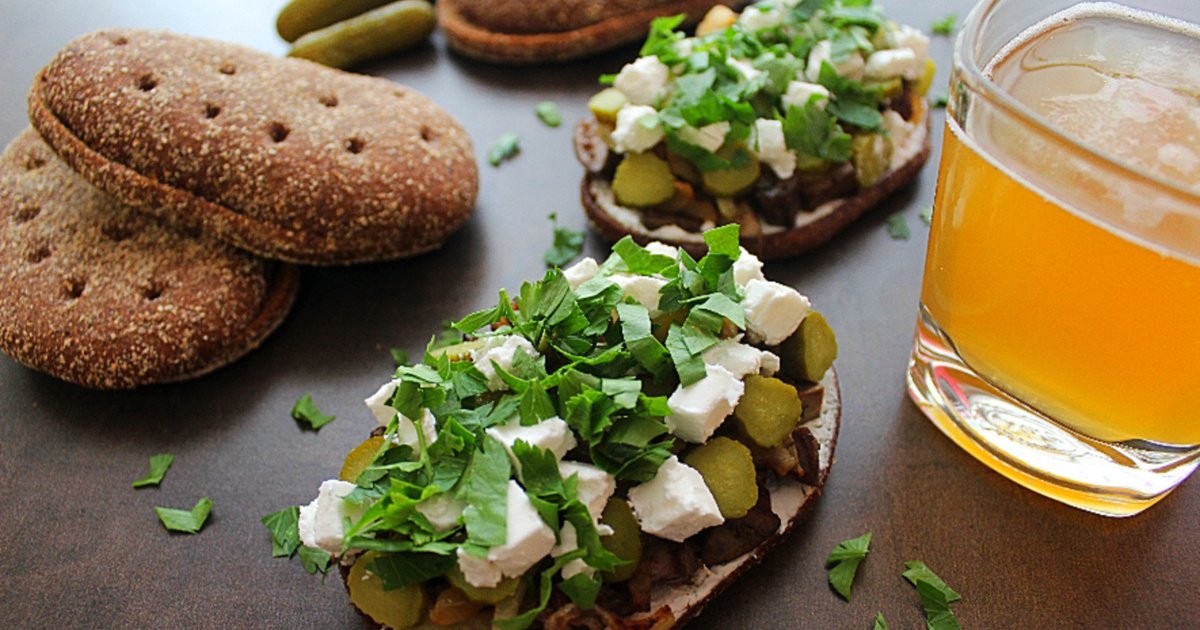 Диетический рецепт с печенью. Парфе из куриной печени. Рецепты с печенью. Печеночный хлеб 20/10/1. С чем готовить Ингредиенты к печенью домашнему.