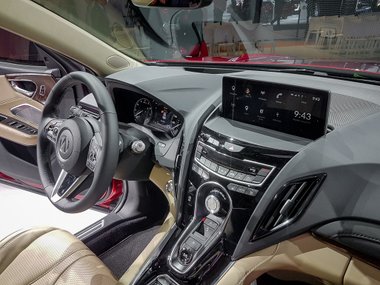 slide image for gallery: 23506 | Acura RDX