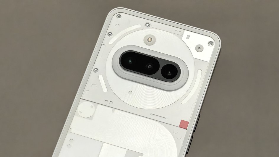 Смартфон Nothing Phone (3a) Смартфон Nothing Phone (3a)