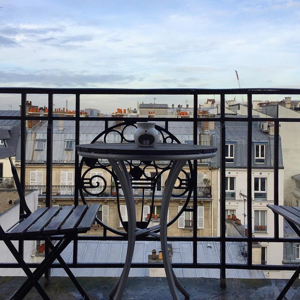 6 деталей французского стиля, которые добавят шика в вашу квартиру (словно на Монмартре!)