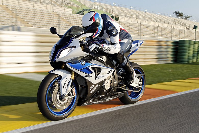 РњРѕС‚РѕС†РёРєР» BMW hp4