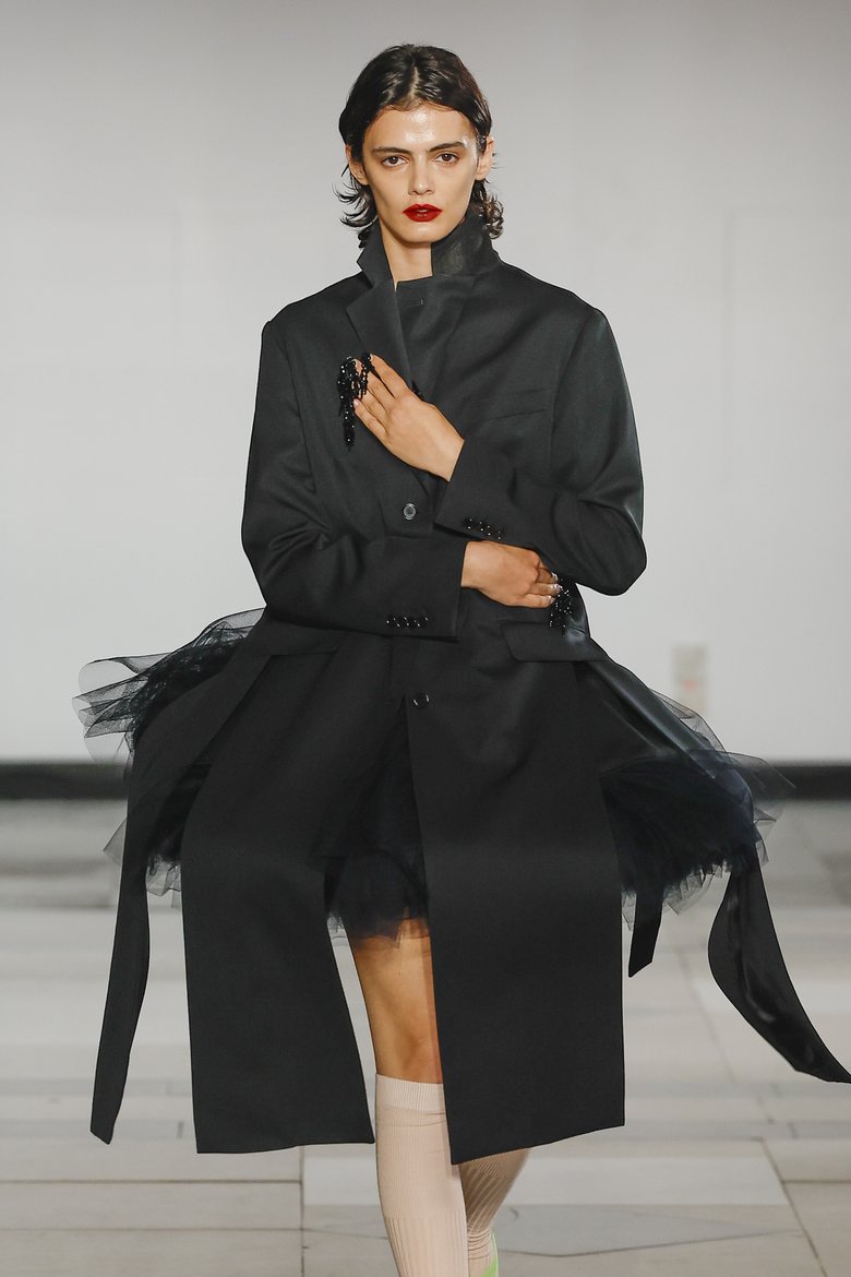 Показ Simone Rocha Показ Simone Rocha