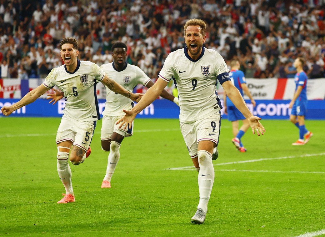Англия с трудом вышла в ¼ финала Евро-2024, обыграв Словакию