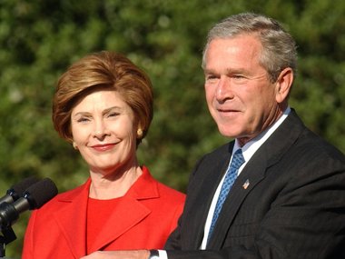 Slide image for gallery: 9140 | Лора и Джордж Буш