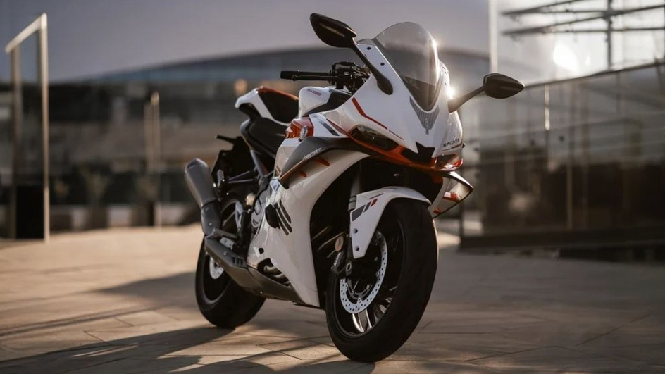 Мотоцикл Voge RR660S Мотоцикл Voge RR660S