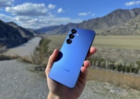 Смартфон Samsung Galaxy S25