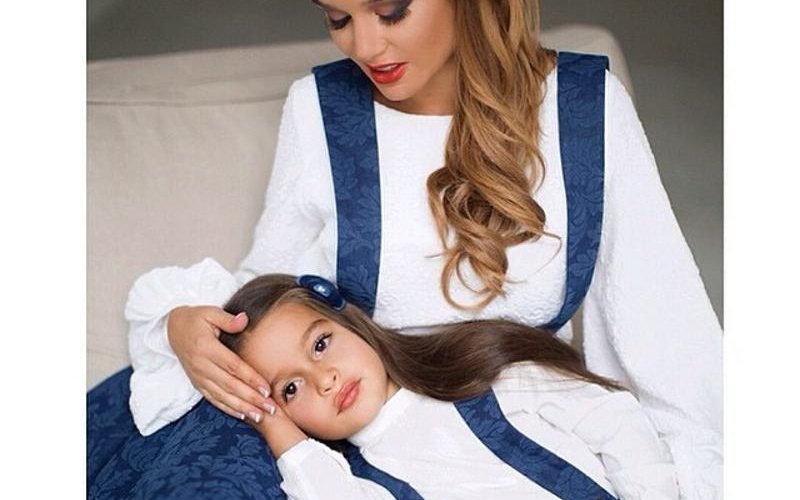 Ксения Бородина с дочкой Марусей предпочитают одинаковую одежду