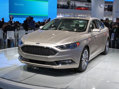slide image for gallery: 19767 | Ford Mondeo