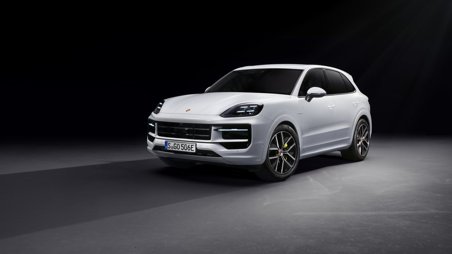 Обновленный Porsche Cayenne статика