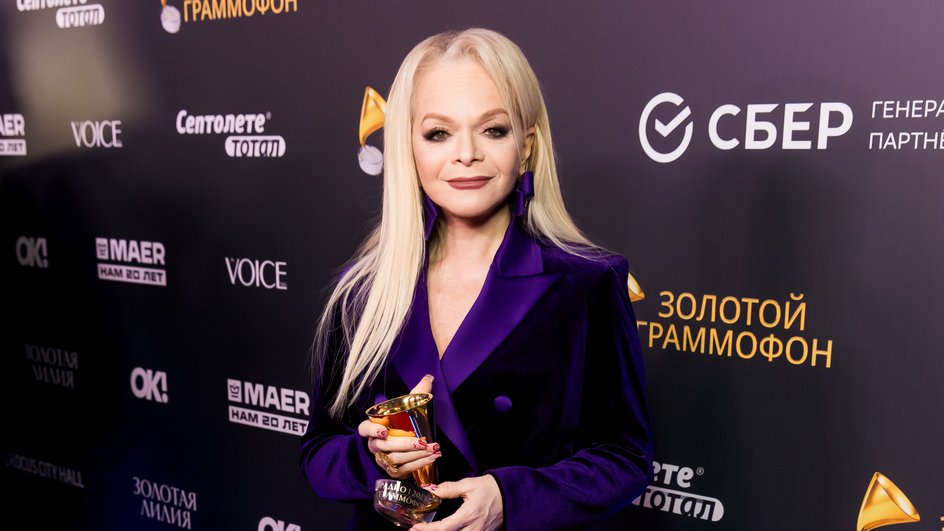 Лариса Долина Лариса Долина