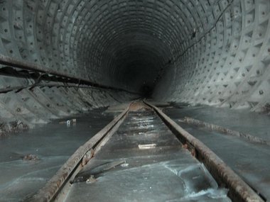 slide image for gallery: 24510 | Самое жуткое метро в мире: как выглядит недостроенный метрополитен в Омске