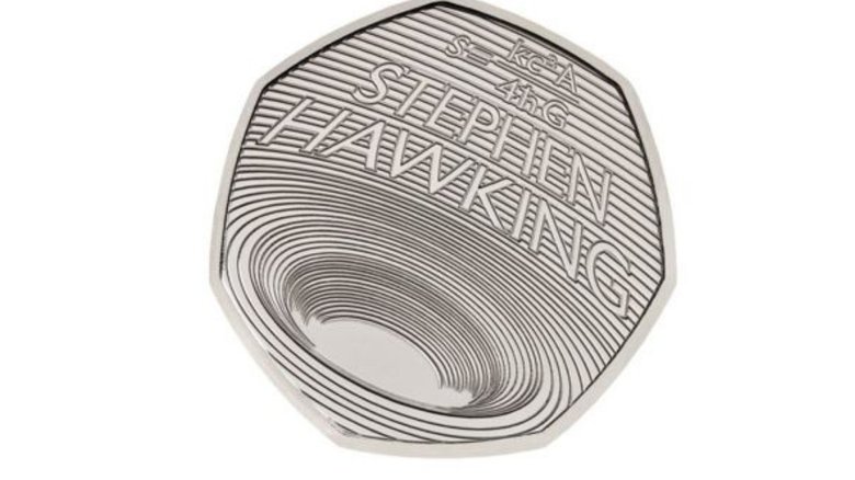 Вот такая монета в честь великого физика. Фото: Royal Mint / Science Alert