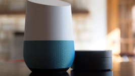 Самые известные умные колонки: Amazon Echo, Google Home, Apple HomePod (Фото: Сnet)