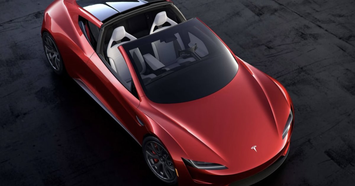 Илон Маск готовит летающий электрокар Tesla Roadster