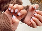 Черно-коричневый френч. Фото из аккаунта Katiebelles_nails