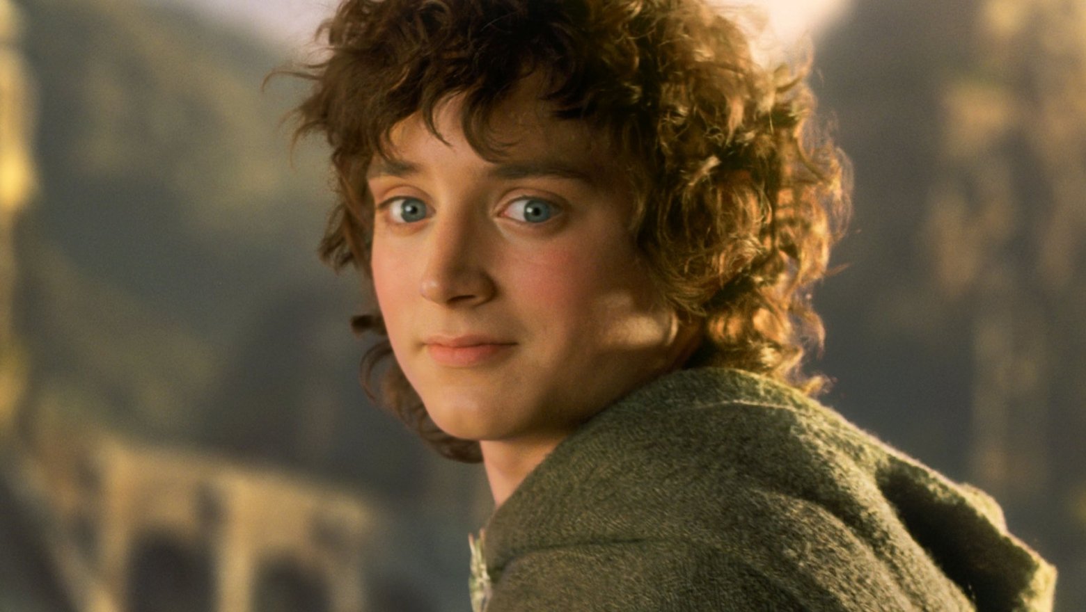 Властелин колец моменты. Элайджа Вуд Фродо. Фродо Бэггинс Властелин колец. Хоббит Фродо. Хоббит Фродо Бэггинс.