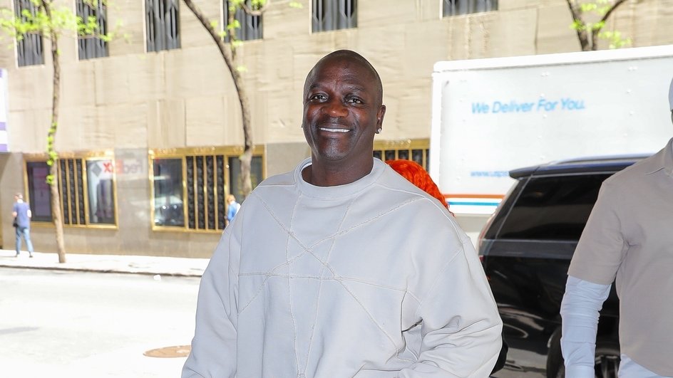 Akon Akon