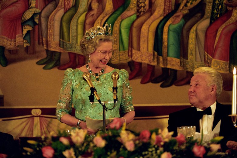 Елизавета II в России