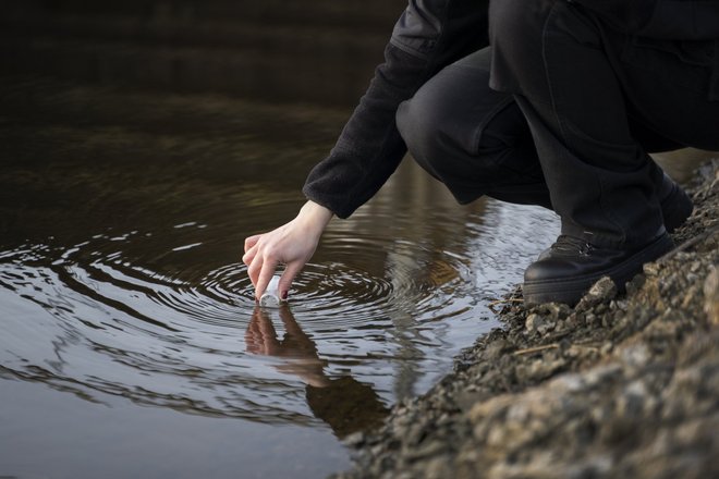 Вода