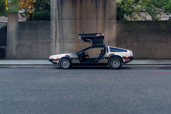 Electrogenic DeLorean DMC-12