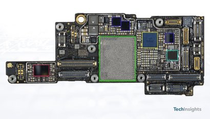 Внутренние компоненты iPhone 13 Pro. Фото: TechInsights