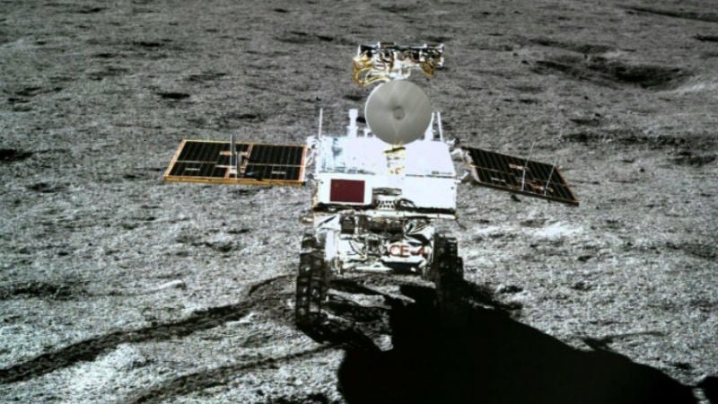 космический аппарат на Луне космический аппарат на Луне