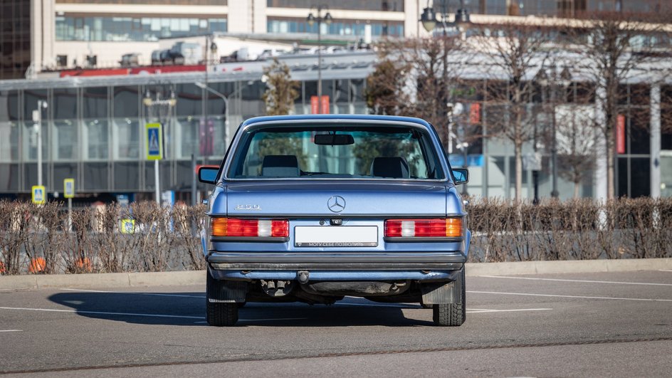 Mercedes-Benz W123: немецкий олдскул Mercedes-Benz W123: немецкий олдскул