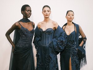 показ Elie Saab