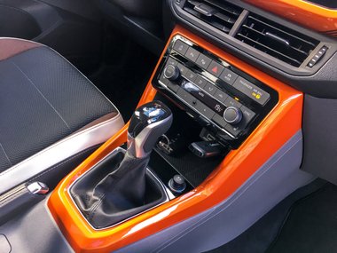 slide image for gallery: 24246 | Volkswagen T-Cross