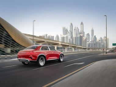 slide image for gallery: 25303 | Mercedes-Maybach GLS