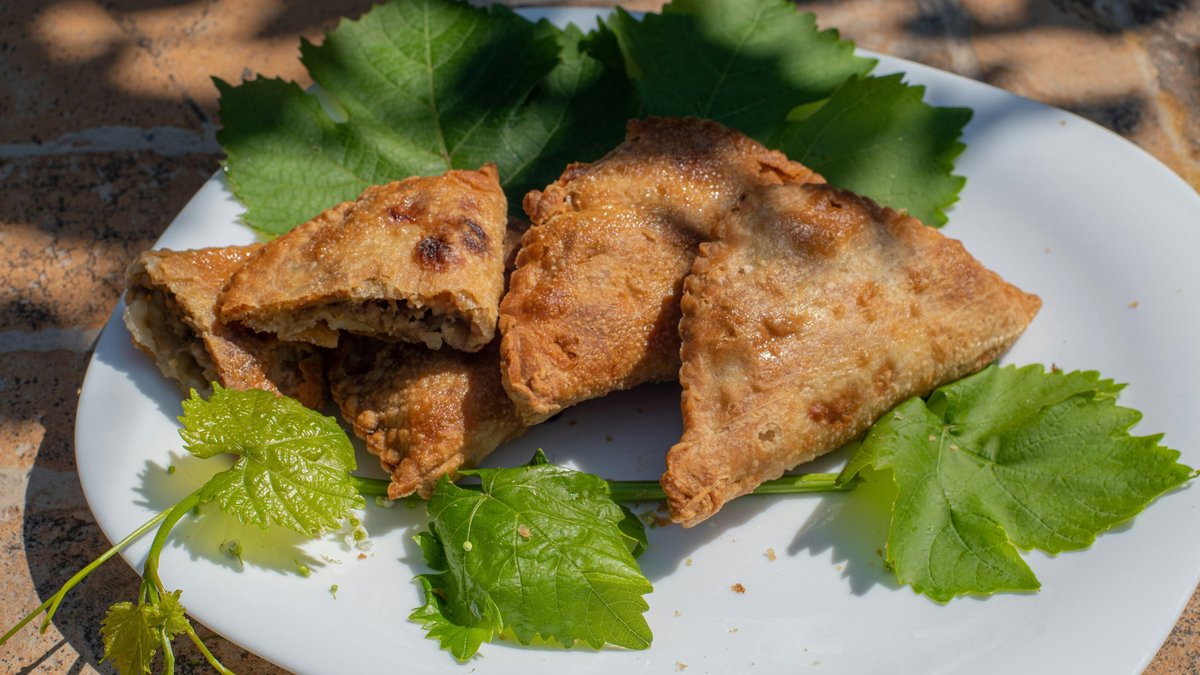 Тушпара из говядины и куырдак из баранины: Стало известно, чем угощали  Путина в Астане - Дом Mail.ru