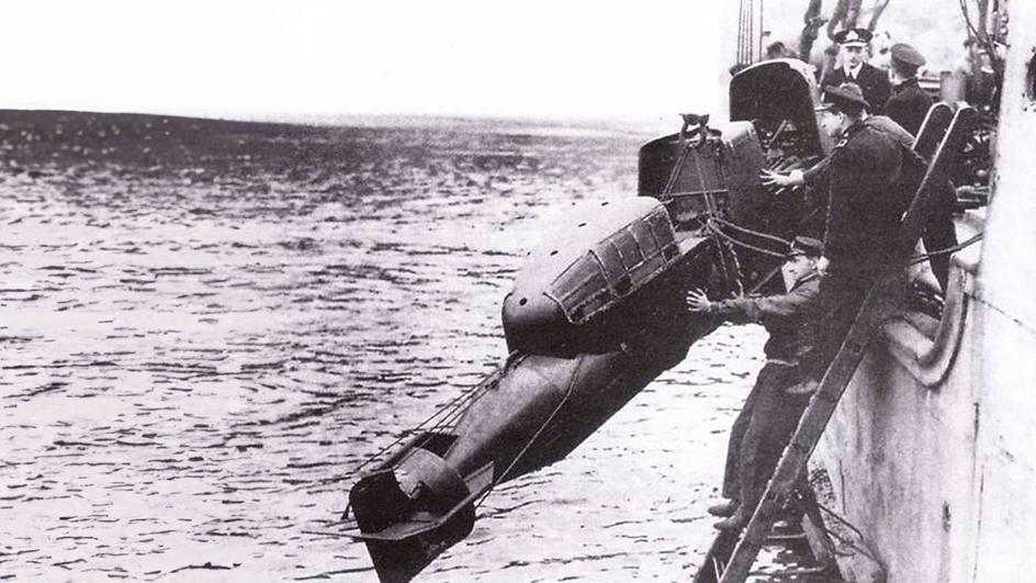 Японская подводная лодка камикадзе. Японские подводные лодки второй мировой войны камикадзе. Управляемая торпеда камикадзе. Кайтен камикадзе. Управляемые торпеды
