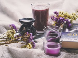 свечи книга цветы сирень