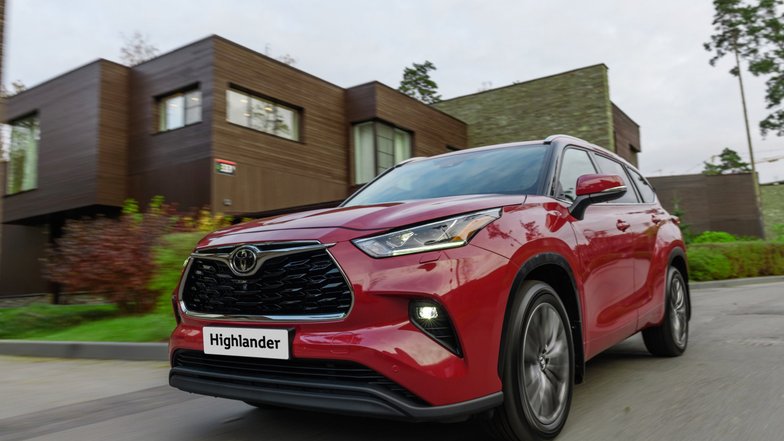 slide image for gallery: 26010 | Toyota Highlander