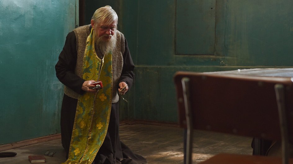 Олег Гаркуша в фильме «Длительные свидания» Олег Гаркуша в фильме «Длительные свидания»