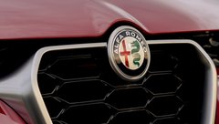Новый спорткар Alfa Romeo разделит платформу с Dodge Charger