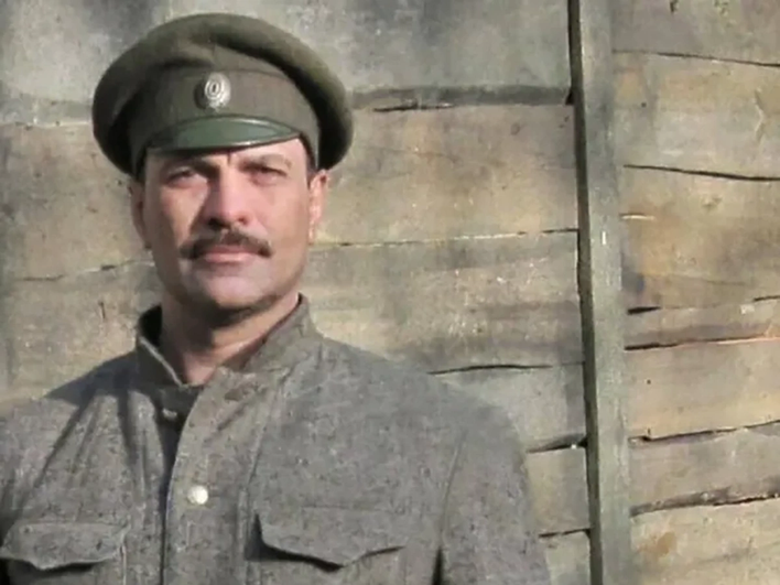 Владимир Алферов в фильме «Солнечный удар» Владимир Алферов в фильме «Солнечный удар»