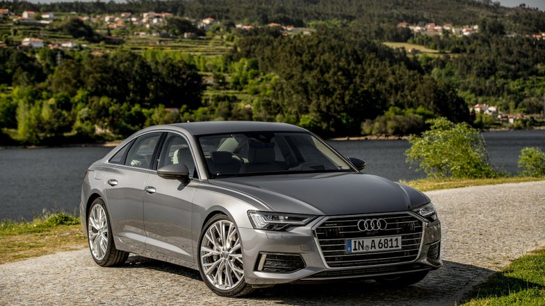slide image for gallery: 26081 | Audi A7, Audi A6